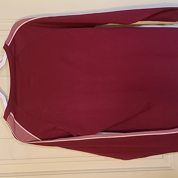 Long-sleeved - Picture 3 of 3